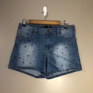 1822 Denim Shorts